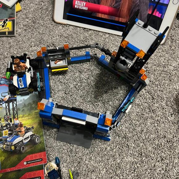 Lego 75920 Jurassic World Raptor Escape - Picture 3 of 5